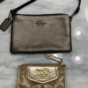Coach! Perfect pair! wristlet and coin purse! Very good condition! Beautiful